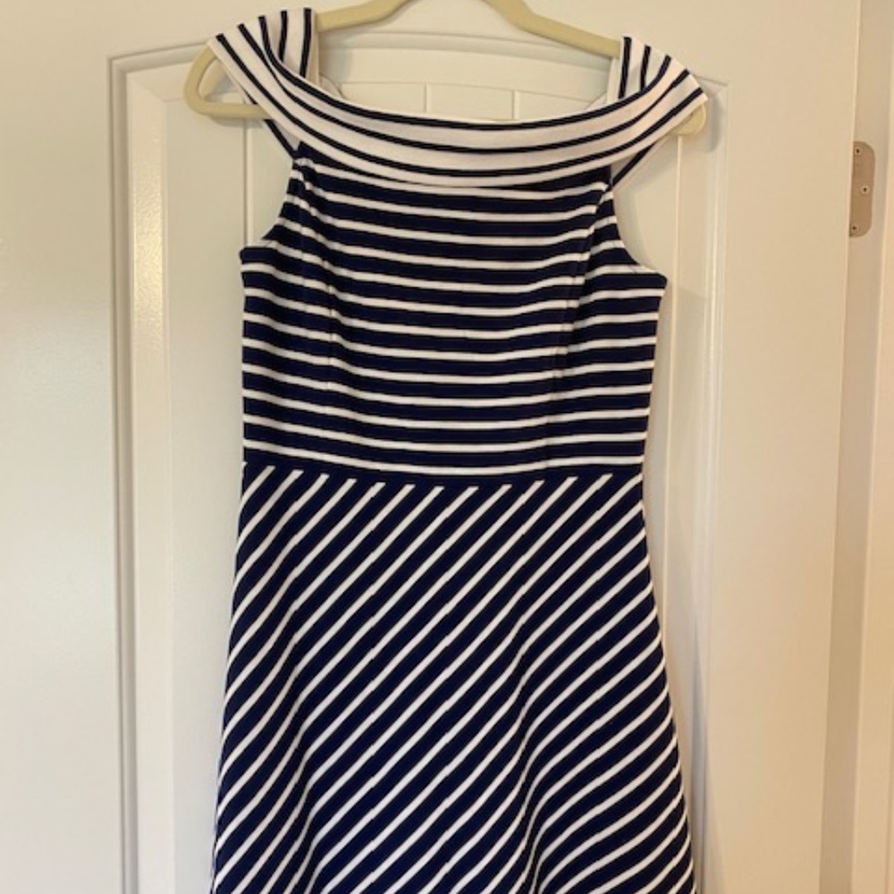 Vineyard Vines off-the-shoulder Blue and White Stripe Dress